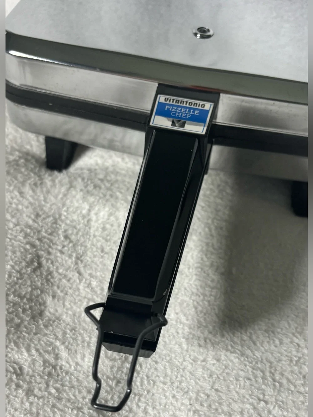 Pizzelle Maker - Silver and Black